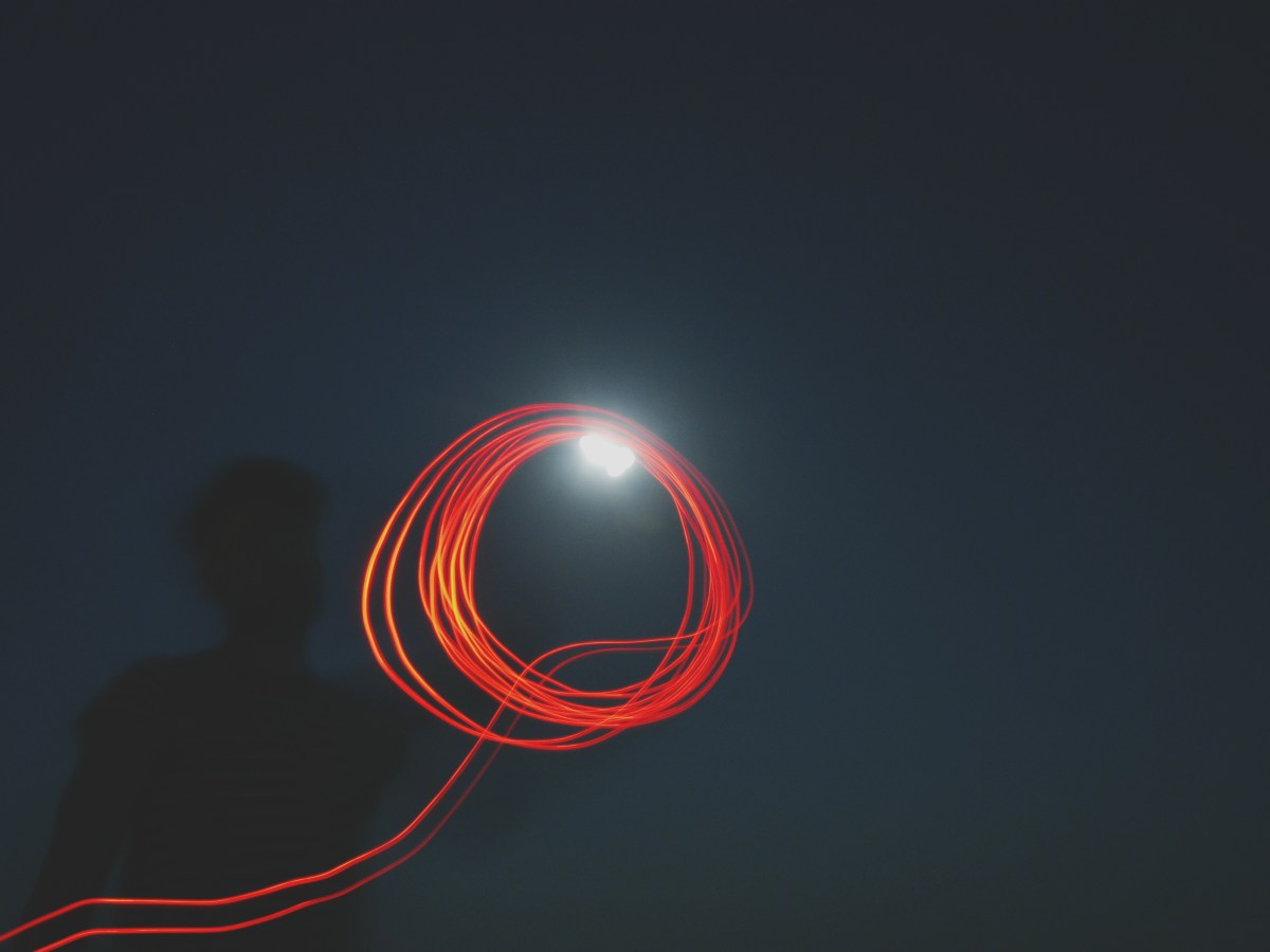 MOMENTUM: LIGHTWORKER