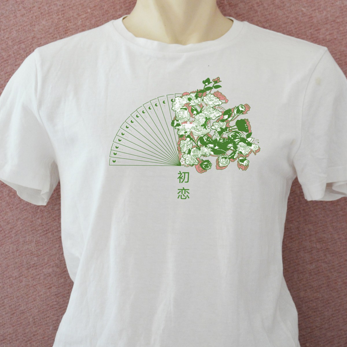 Hatsukoi White  t-shirt €&nbsp;25,00